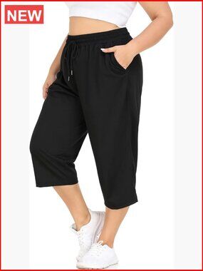 Loose Fit Plus Size Capri Yoga Pants with Pockets Activewear